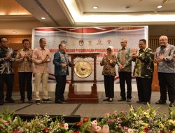 Sesmenpora Menandatangani Deklarasi Pengawasan Pemilu