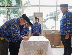 Selepas Melantik dan Mengambil sumpah, Menpora Dito Ucapkan Selamat Kepada Pegawai Baru