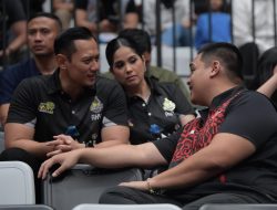 AHY Ikut Saksikan Pertandingan Indonesia All-Star vs Red Sparks di Indonesia