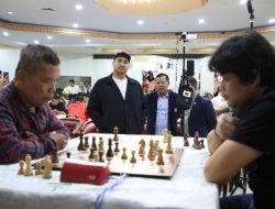 Menpora Dito Tinjau Turnamen Catur Cepat Ramadhan Cup PB Percasi 2025