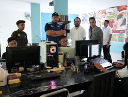 Kunjungi Does University, Menpora Dito Dukung Pendidikan Kreatif Gratis untuk Anak Muda