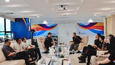Menpora Dito Dukung Perkembangan Olahraga Padel di Indonesia