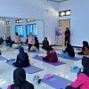 Pelatihan Yoga Ibu Hamil, Poltekkes Palu Perkuat Peran Bidan dalam Cegah Preeklampsia