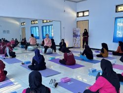 Pelatihan Yoga Ibu Hamil, Poltekkes Palu Perkuat Peran Bidan dalam Cegah Preeklampsia