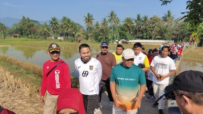 Ribuan Warga Meriahkan Jalan Sehat Kemerdekaan di Situraja